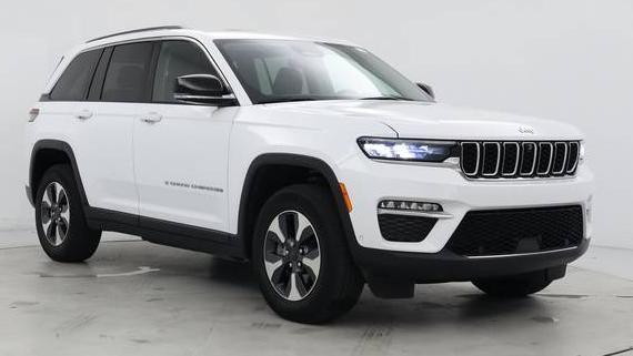 JEEP GRAND CHEROKEE 2022 1C4RJYB67N8749567 image